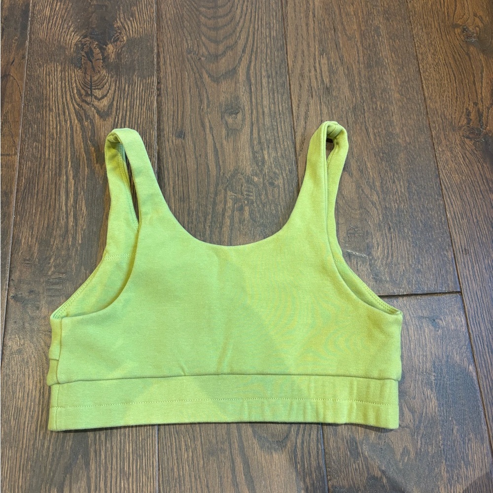 AZUR FIT Women’s Size Small Sports Bra‎ in Colour Matcha - Picture 5 of 6